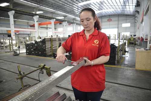 为什么说客户比较喜欢有实标钢印的不锈钢装饰管？