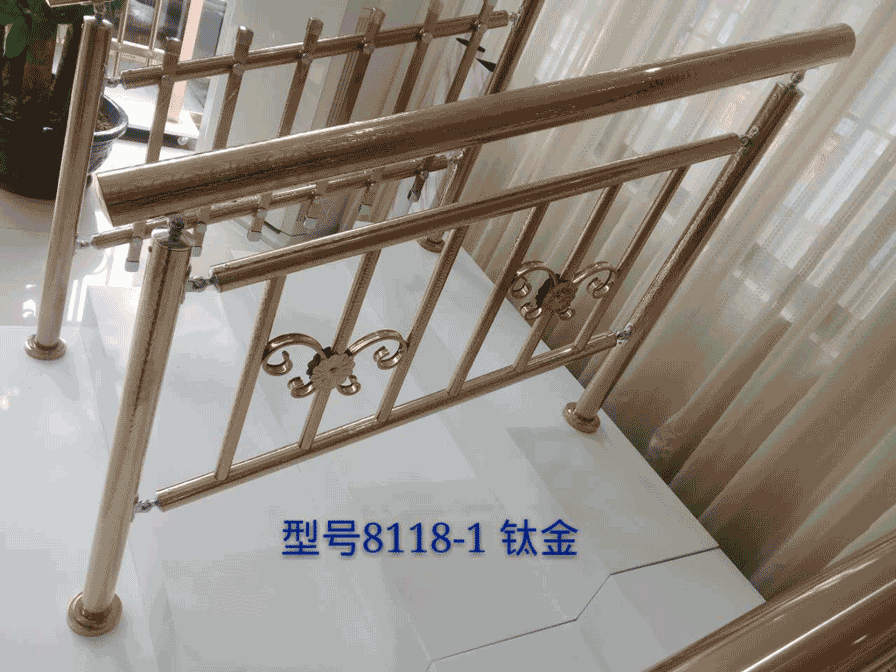 不锈钢装饰管厂家为您解析：彩色不锈钢管是怎么做成的？